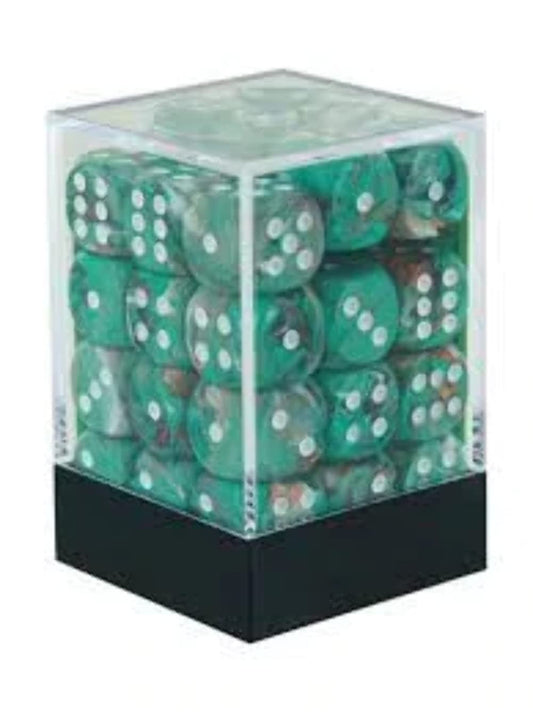 Dado: Marble - 12mm d6 Dice Block - Oxi-Copper/White
